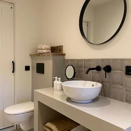 Stijlvol Met Veranda! Tuynloodz C Beers (North Brabant)