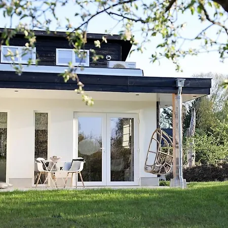 Stijlvol Met Veranda! Tuynloodz C *