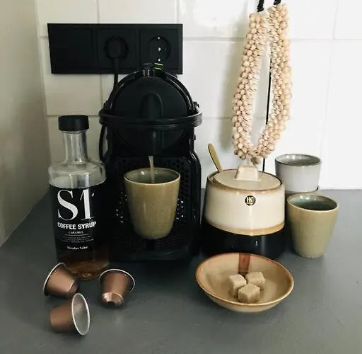 Stijlvol Met Veranda! Tuynloodz C * Beers (North Brabant)