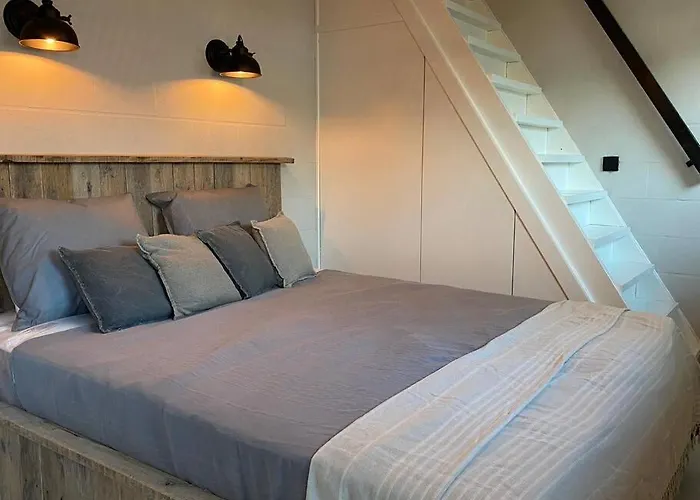 Stijlvol Met Veranda! Tuynloodz C Apartamento Beers (North Brabant)