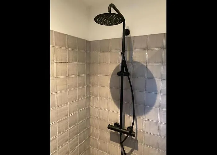 Stijlvol Met Veranda! Tuynloodz C Apartamento *