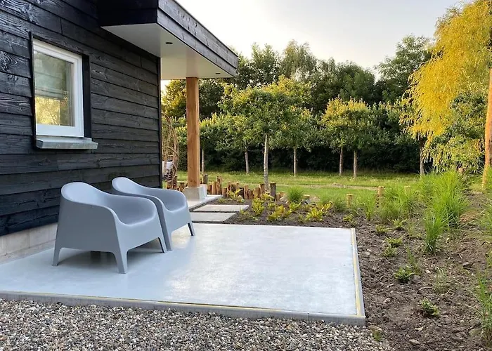 Stijlvol Met Veranda! Tuynloodz C Beers (North Brabant)